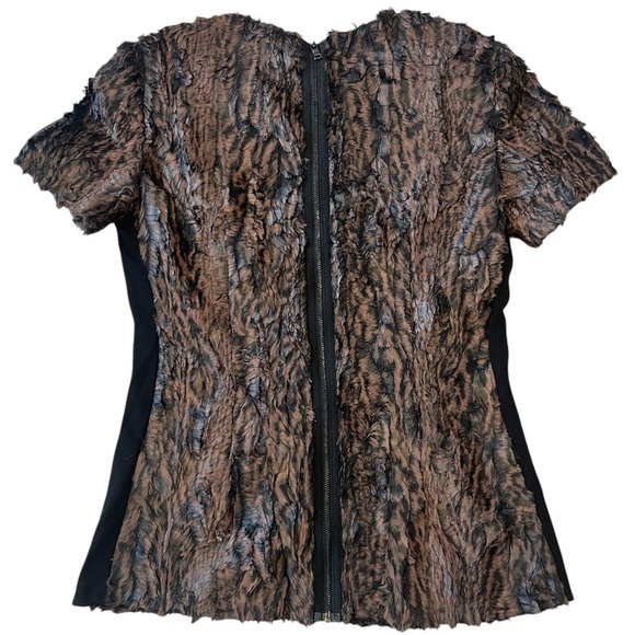 BcbgMaxAzria Tulum brown black faux fur short sleeve zipper back top size XS - Picture 4 of 9